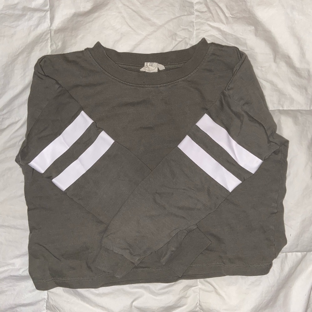 Cropped sweater